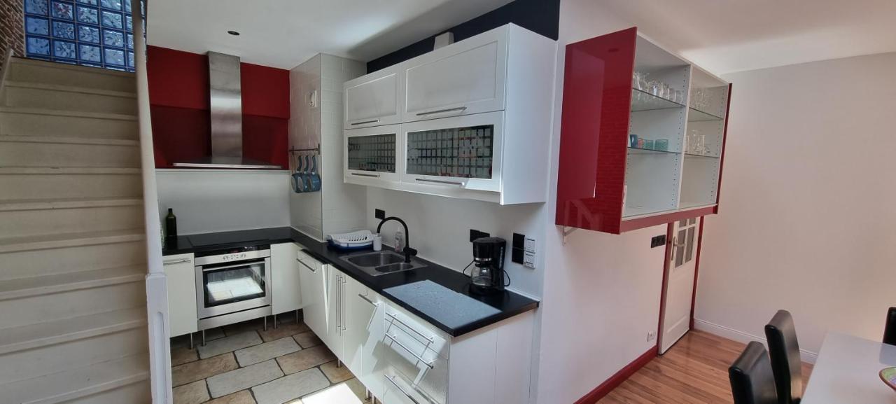 Loft 80M2 En Plein Coeur De La Vieille Ville 3 Etoiles Toulon Luaran gambar